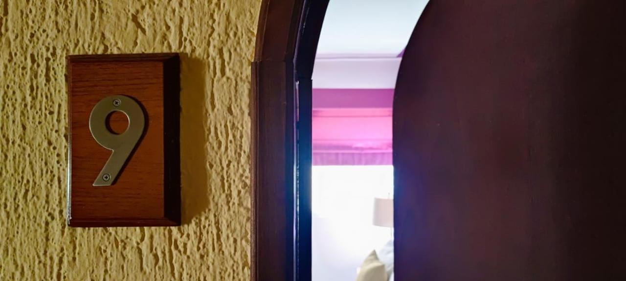 Hotel Casa Mallorca カンクン エクステリア 写真