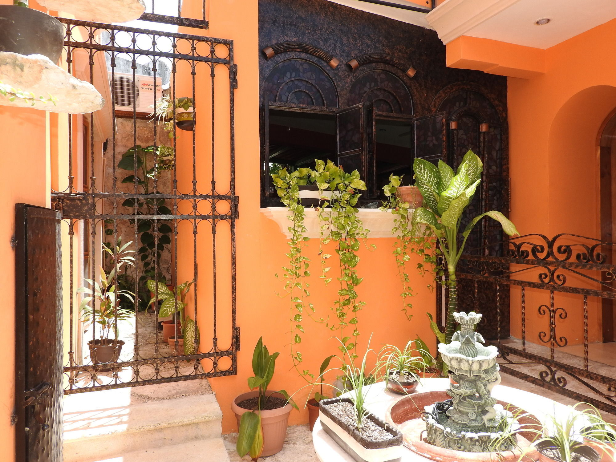 Hotel Casa Mallorca カンクン エクステリア 写真